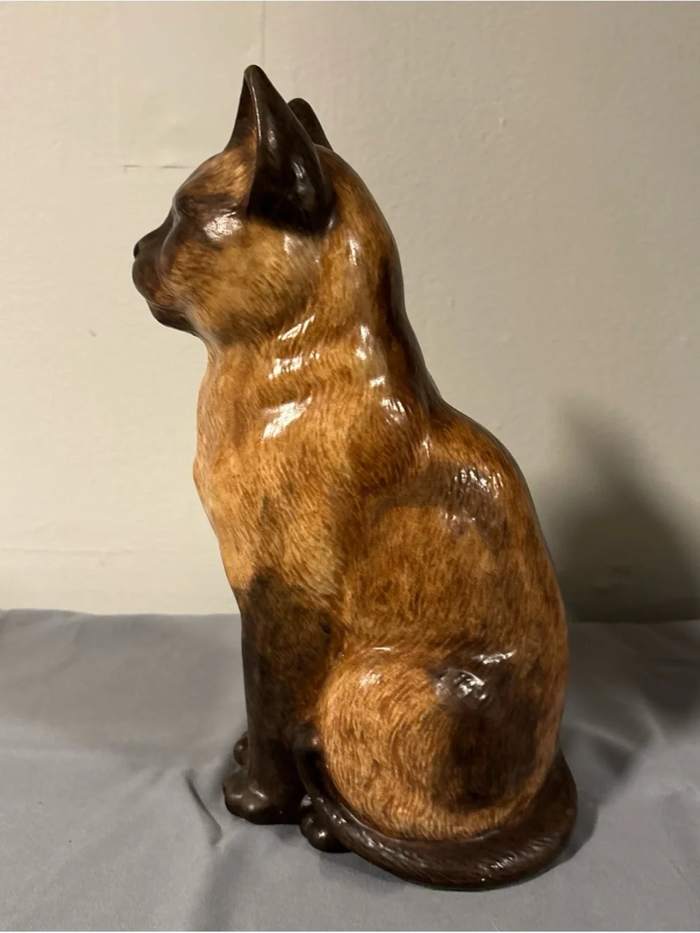 Siamese  Ceramic Cat Figurine - Decorative Pets Cat Statue